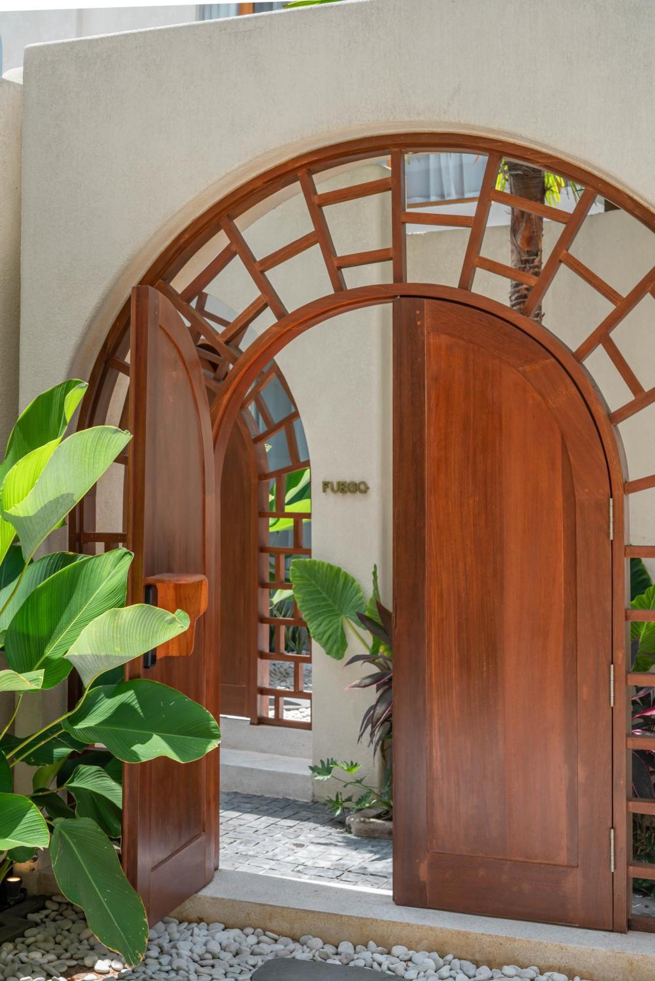 Alegria De La Vida Hotel Canggu  Exterior photo